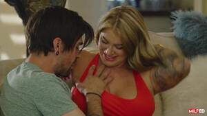 milf big tits mom friend sons - Horny big boobs milf mom ready to fuck from her son's friend watch online