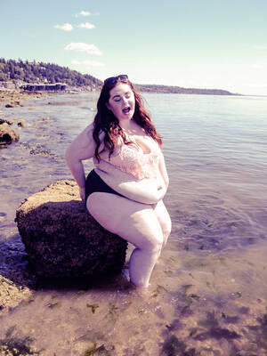 fat nude beach tumblr - BIG DREAMZ â€” ampleaurora: ampleaurora: Here's the deal...