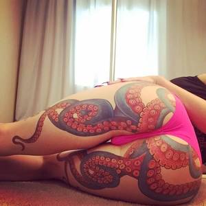 Anal Ring Tattoo - The Girl with the Octopus Butt Tattoo!!!