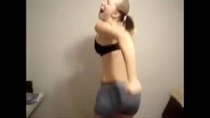 big fat mooning - Blonde mooning in boxers - XNXX.COM