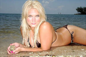 Brooke Hogan Look Alike Porn - If I was her mama, this is what Brooke would be lookin like on her next  album cover