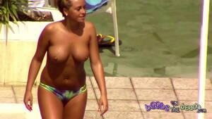 blonde 19 tits - Big Bouncy Tanned 19 year old Hot Blonde by the pool big oily tits -  XVIDEOS.COM