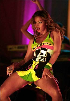 Beyonce Pussy - Black pussy upskirt/beyonce