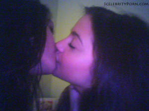 High School Musical Xxx Porn - ... Vanessa Hudgens nude desnuda hot pics xxx (21)