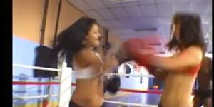 Latina Lesbian Boxing - flexi latin lesbea fight on the boxing ring EMPFlix Porn Videos