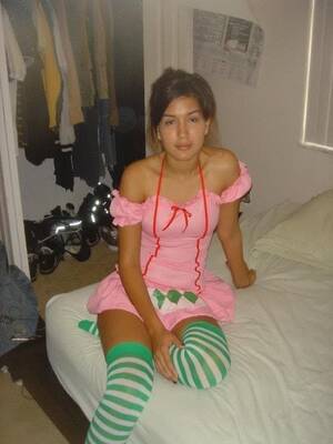 Mexican Dress Porn - Lovely Mexican Maiden In Pink Dress Exhibits Her Juicy Shaved Kitty -  YOUX.XXX