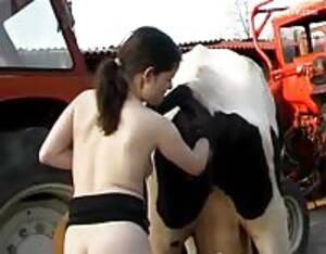 Cow Porn Video - Farm cow - Extreme Porn Video - LuxureTV