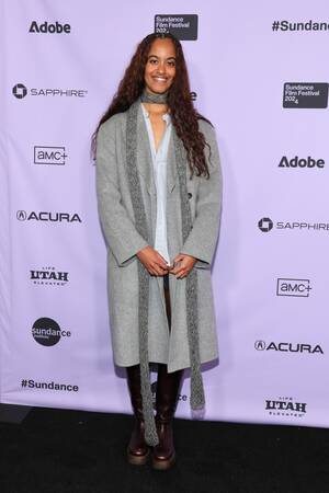 Malia Obama Pussy - Malia Obama makes red carpet debut at Sundance 2024 - ABC News
