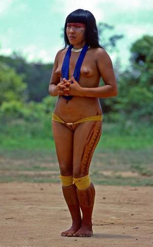 hot indian tribe porn - Xingu tribes (girls and women)