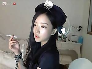 korean cam - Korean smoking cop show
