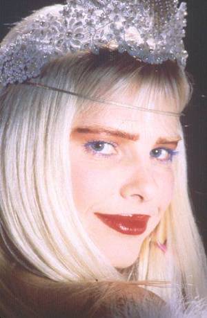 La Cicciolina Porn - Former porn star Cicciolina wins custody of her 16-year-old son.