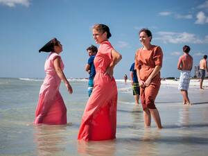 naked beach sucking - Amish girls on holiday at the beach: Dina Litovsky's best photograph | Art  and design | The Guardian