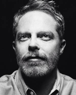 Big Cock Tiny Girl Porn Animated Gif - girl on guy 151: jesse tyler ferguson a very modern man