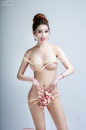 asian naked tv - China supermodel on TV
