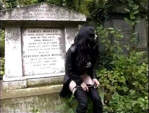 Grave - Had to Piss, uses random persons grave - ThisVid.com