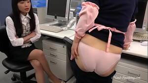 japanese girl spanked and fucked - Japanese Spanking Office - XVIDEOS.COM