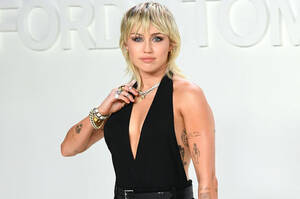 Bobs House Of Porn Miley - Miley Cyrus Accused Of Plagiarizing Artist's \