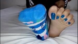 Asian Long Toes - Asian long toes sock strip - XVIDEOS.COM