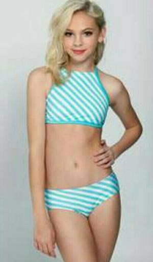 Jojo Siwa Nude Pussy - Time has brought your heart to mines I have loved you for a thousand years ,