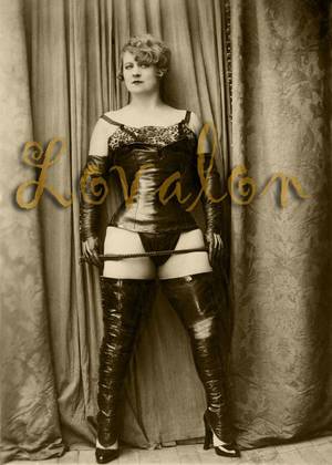 1920s Vintage Mature - 1920s bondage porn - Howsaucy yva richard fetish photo set nativa richard  modeling as leather domme