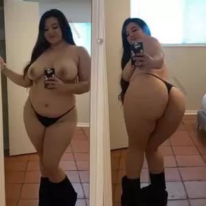 curvy latina nude gallery - Any love for a curvy latina nude porn picture | Nudeporn.org