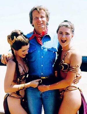 Carrie Fisher Fucking - Carrie Fisher and her stunt double Tracey Eddon with Harrison Ford's stunt  double Vic Armstrong on the set of Return of the Jedi : r/StarWars