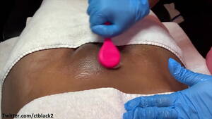 black waxed pussy - Ebony pussy looks so nice - XNXX.COM