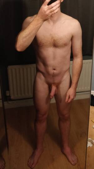 dkinny naked fat - 29 - 5ft 10 - 165lbs. Always been considered skinny fat, but have been  working out this past year trying to improve my confidence in my naked  self. Slowly getting there. : r/normalnudes