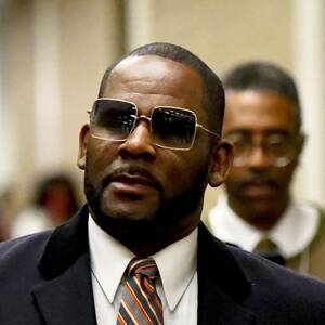 Kelly Mad Sex - R Kelly found guilty on child abuse images and sex abuse charges | US news  | The Guardian