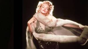 Marilyn Monroe Porn Video - Marilyn Monroe filmed lost nude scene to please audiences, was 'furious' on  her last day alive, book claims | Fox News