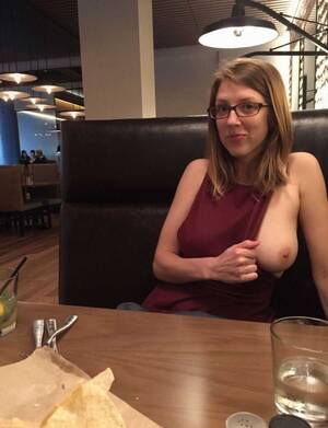 mature tits restaurant - Restaurant boob flash â¤ï¸ Best adult photos at doai.tv
