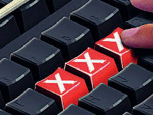 Husband Forced Porn - Karnataka: Doctor wife forces techie husband to watch porn; he stumbles  upon her sex videos | Bengaluru News - Times of India