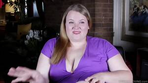 nasty busty bbw - Busty BBW beauty enjoys nasty talking and frigging her juicy cunt - XNXX.COM