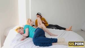 Girls Bed Sex Porn - PORN. Girl invites stepbrother in bed for sex because boyfriend cant do  anything - XNXX.COM