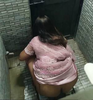 indian voyeur toilet spy cam - Indian aunty wedding shitting on toilet hidden captured - ThisVid.com