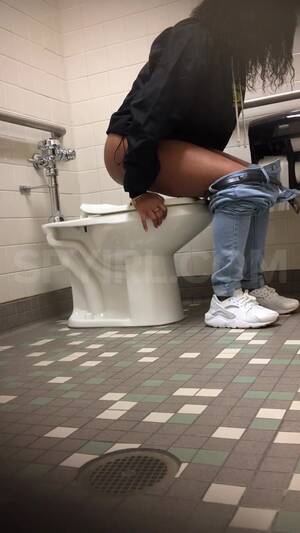 black girl voyeur office - Wc poop: College toilet voyeur: Thick Black Girl - ThisVid.com