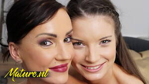 lipstick lesbian seduction - Elen Million Gets Seduced By Her Beautiful Lesbian Step Dauhgter Anita  Bellini - XVIDEOS.COM