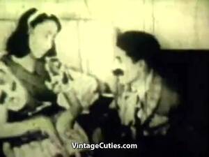 1930 Retro Mexican Porn - Wife Getting Fucked in a Sombrero (1930s Vintage) | xHamster