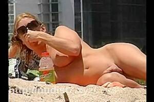 hot butts nude beach sex - Nude beach films sexy ass women by Our Nudism, leaked Voyeur porno video  (Jan 12, 2018)