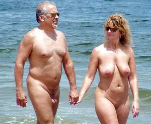 amature naked couples at beach - Nudist Couples | MOTHERLESS.COM â„¢