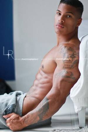 hot black guy - Black and Latino Men, maleros: Built for lust