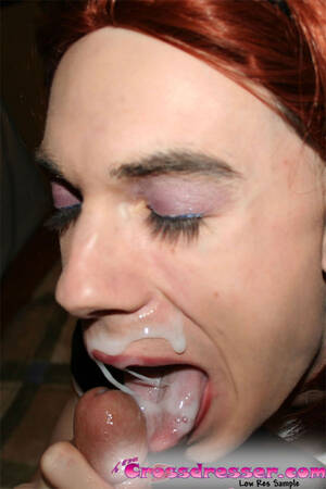 Crossdresser Facial Porn - The Crossdresser