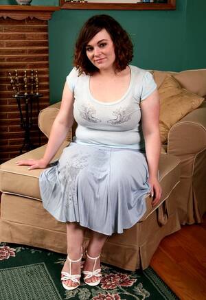 chubby hairy bianca atk - Short Haired Babe Bianca Nude for ATK Hairy | Nude and Hairy