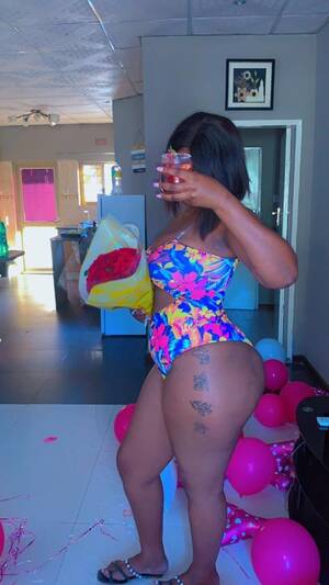 Ebony World Porn - Ebony world - Porn Videos & Photos - EroMe