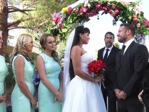 Naked Brides Porn - Have your cake