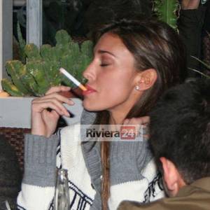 handjob smoking cum shot blowjob digaretts - Smoking girls