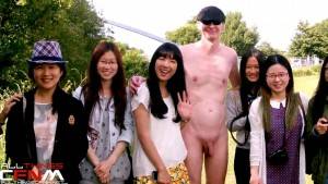 naked asian cfnm - Hot Asian girls shyly check out fully naked guy in park5 ...