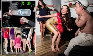 2014 Bachelorette Party Sex - Photographs behind scenes at America's bachelorette parties | Daily Mail  Online