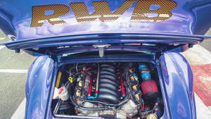 Einge%c3%b6lt - Daily Slideshow: 993 Porsche Carrera 2 Ditches Flat Six For More Power |  Ls1tech