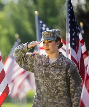 Military Exposed - Military Women Want Facebook To Stop Revenge Porn